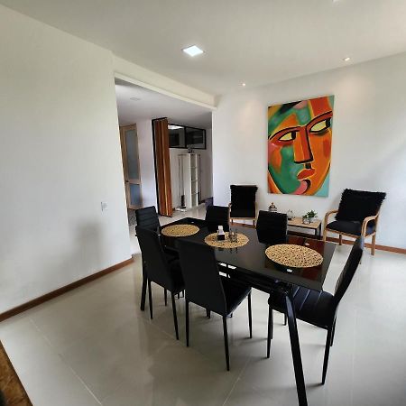 Amazonia Deluxe Lake Condo Летісія Екстер'єр фото