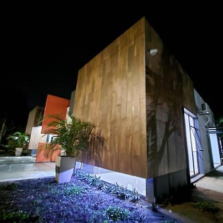 Amazonia Deluxe Lake Condo Летісія Екстер'єр фото
